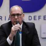 Polícia é acusada de ‘espionagem’ contra secretário de João Campos; SDS diz que narrativa é ‘falsa’